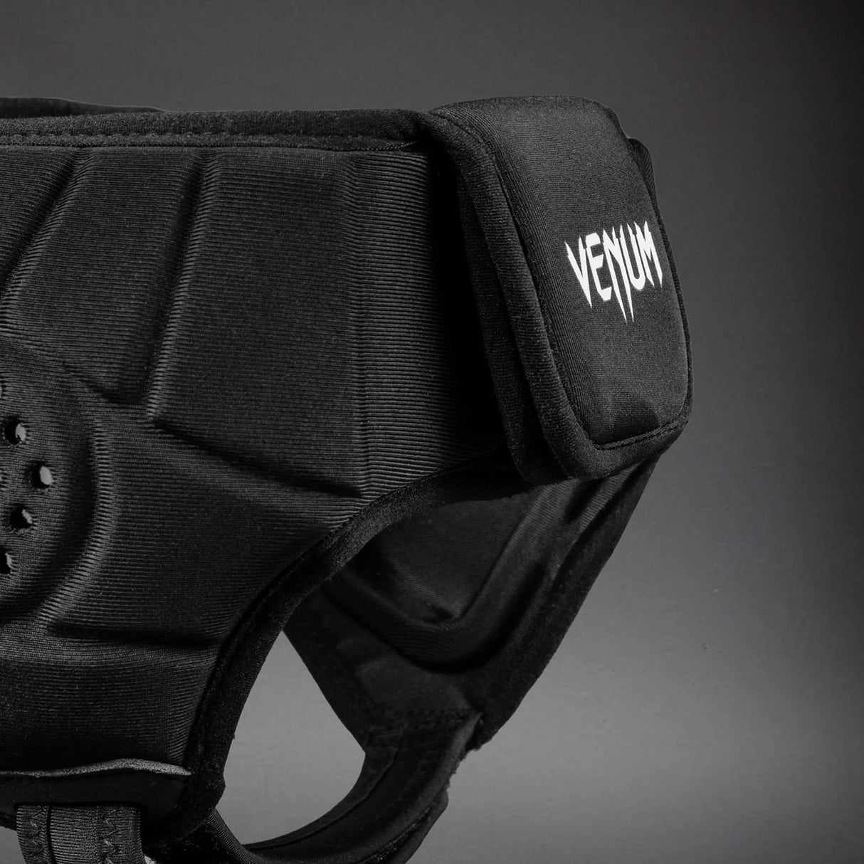 Venum Challenger ščitniki za ušesa – Black