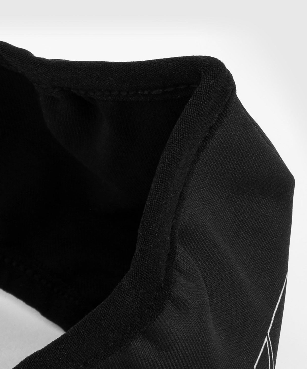 Venum Mask Black/White zaščitna maska