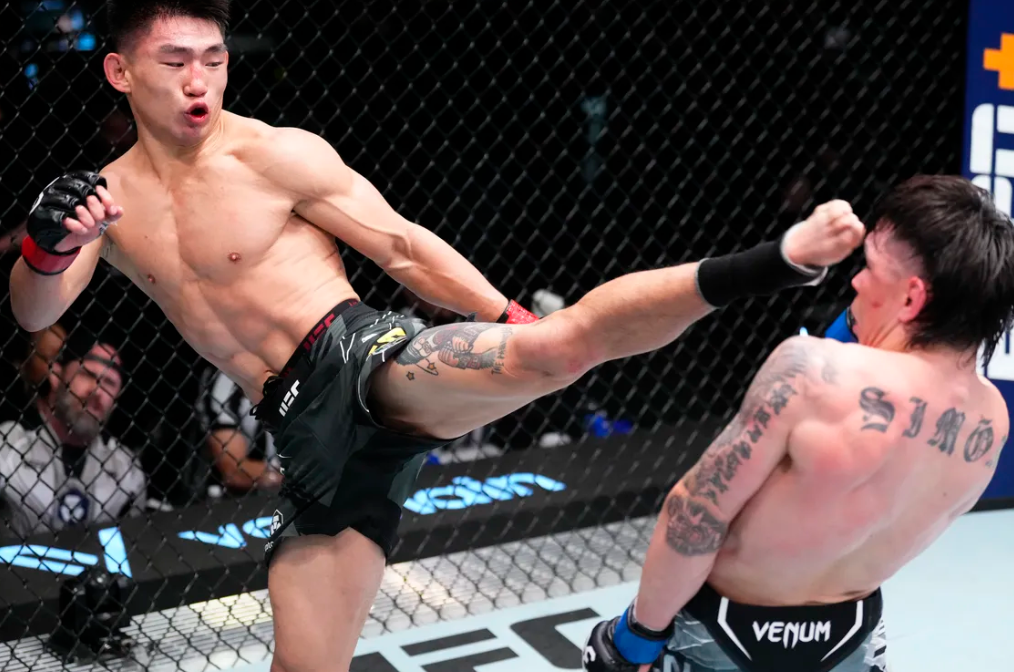 UFC: Yadong prekinil niz petih zaporednih zmag Simona
