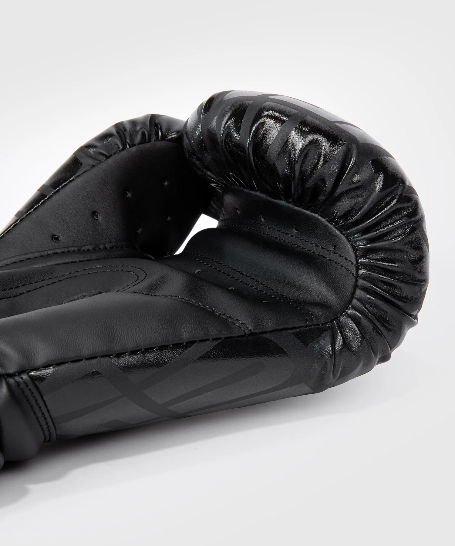 Venum Contender 1.5 XT Black/Gold boksačke rukavice
