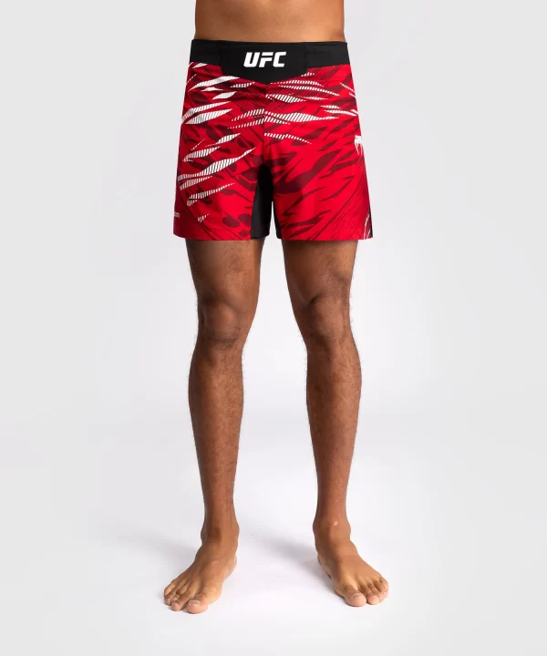 UFC Fusion by Venum Authentic Fight Night Men’s Short Fit Red Hlaćice za MMA