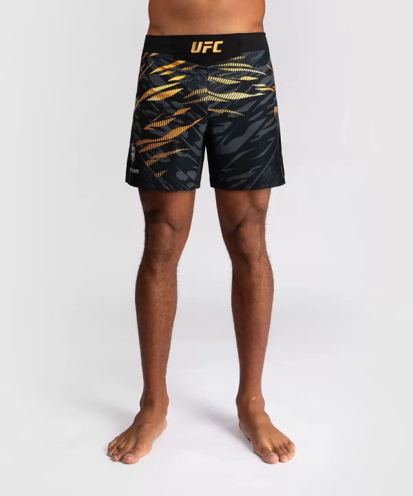UFC Fusion by Venum Authentic Fight Night Men’s Short Fit Champion Hlaćice za MMA