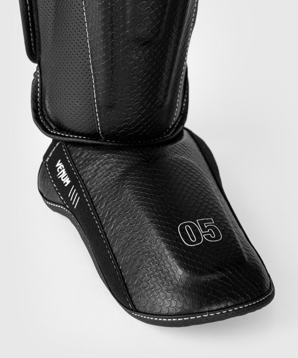 Venum Impact Evo Scales Black Ščitniki Za Golen In Nart