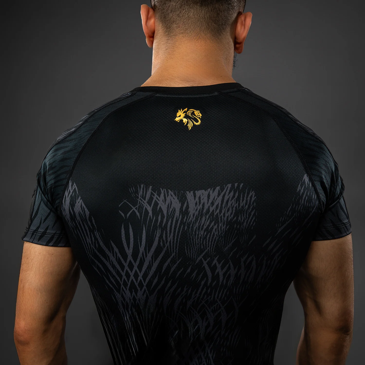 Venum x Chimaev Black/Grey Rashguard Kratki Rokavi
